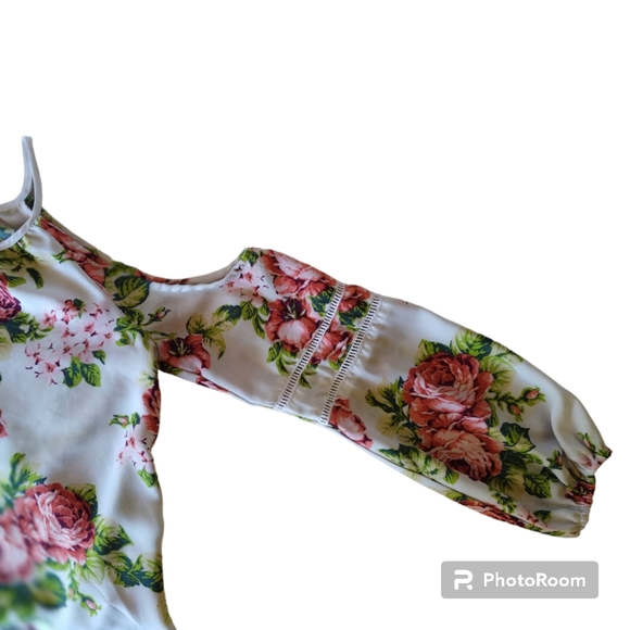 EUC* FOREVER 21| WHITE FLORAL COLD SHOULDER LONG SLEEVE BLOUSE - Picture 10 of 13